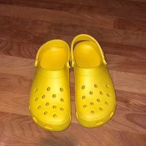 unisex crocs